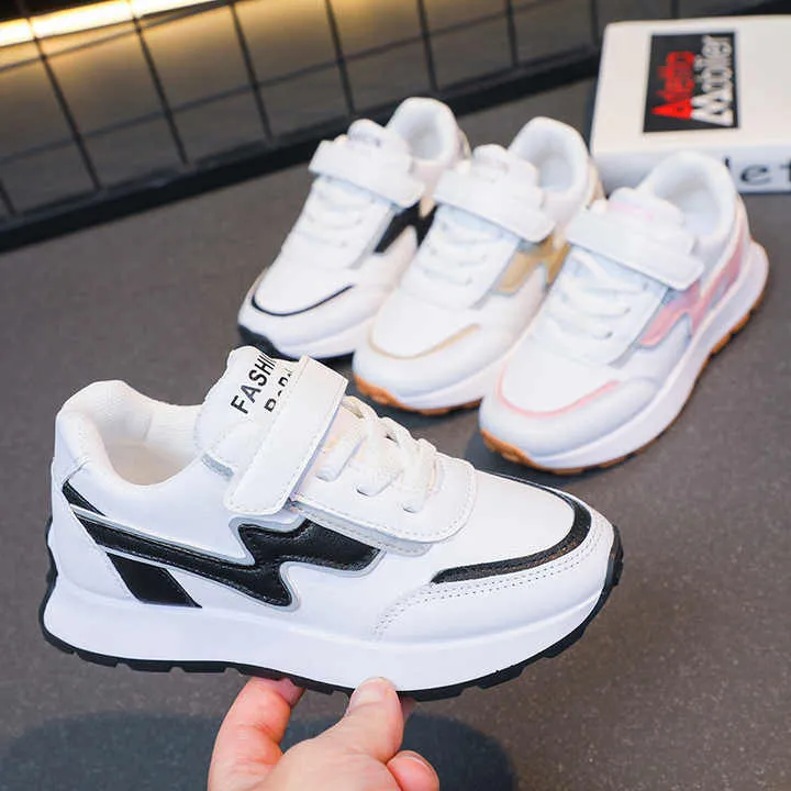 أحذية أطفال للأولاد والطلاب بسعر رخيص . Factory cheap kids shoes for boys and students