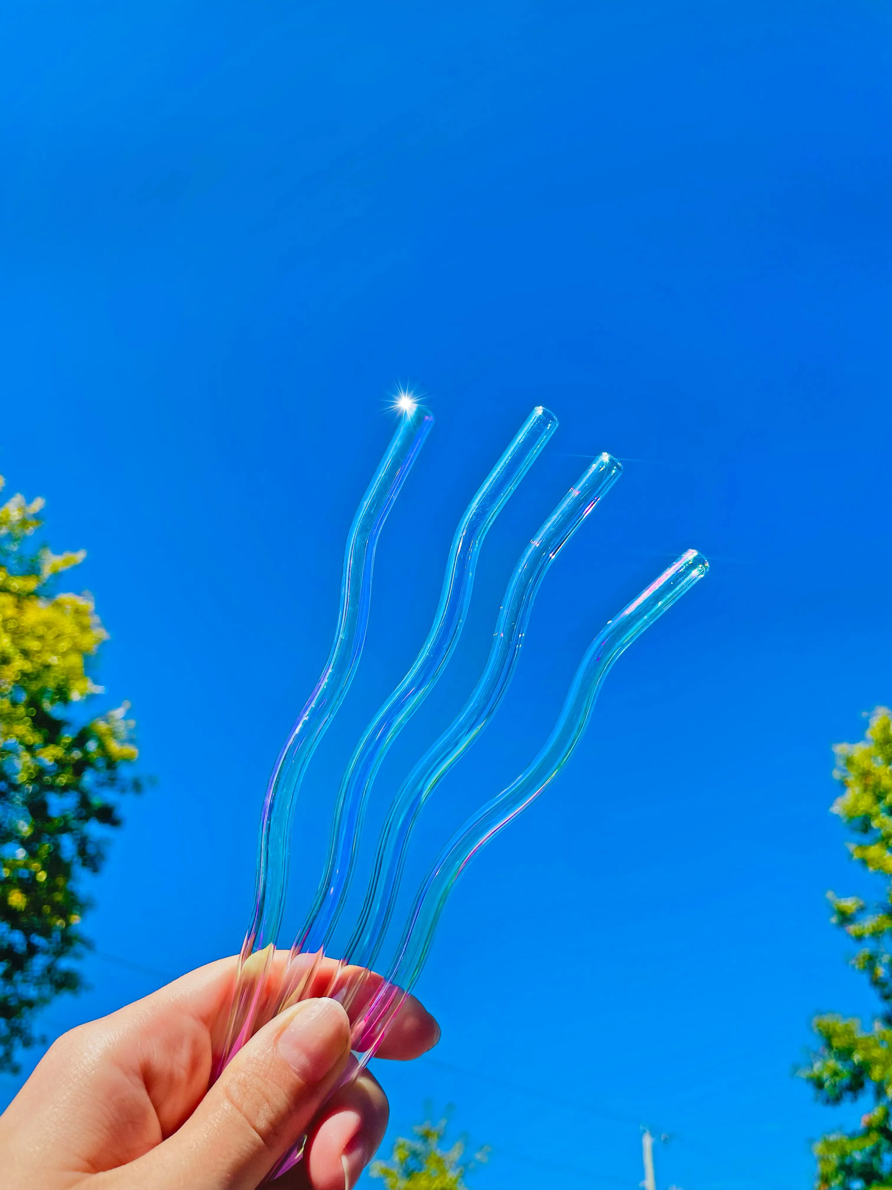 Iridescent Wavy Glass Straws - Set of 4